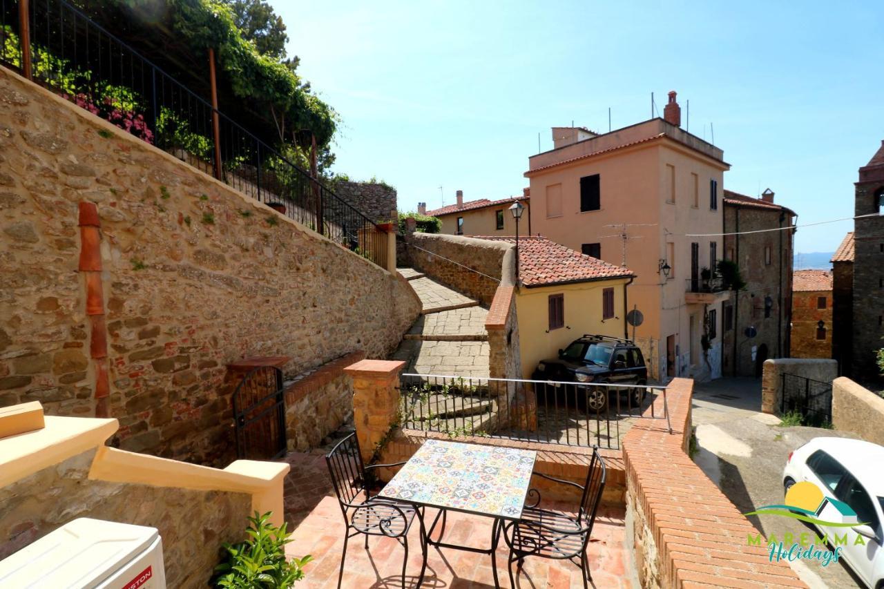 Maremma Holidays- La Casa Di Rocca Scarlino Exterior photo